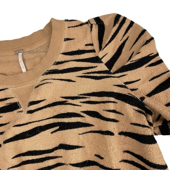 Free People Zaza Zebra Animal Print Cropped Sweater - Picture 9 of 15